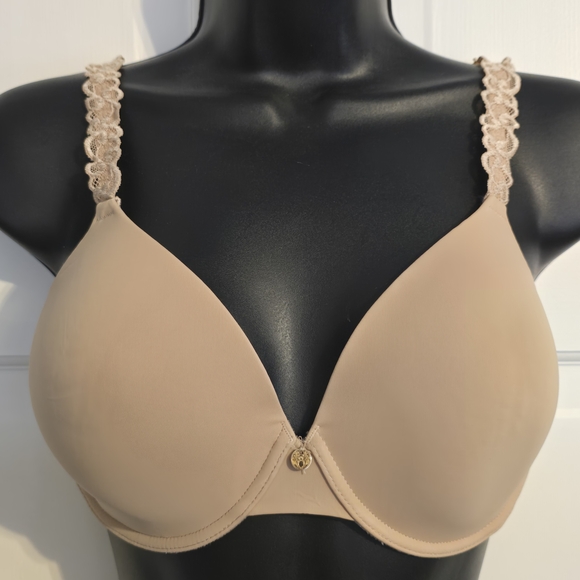 Natori Other - Natori Beige Lace Strap Bra Clean ! 34D
